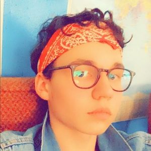 Meet your Posher, Devon